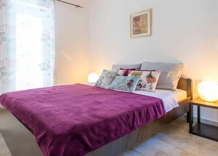 Betanija & Arijana Bayview Studio Apartments