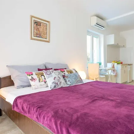 Betanija & Arijana Bayview Studio Apartments Dubrovnik Exterior photo